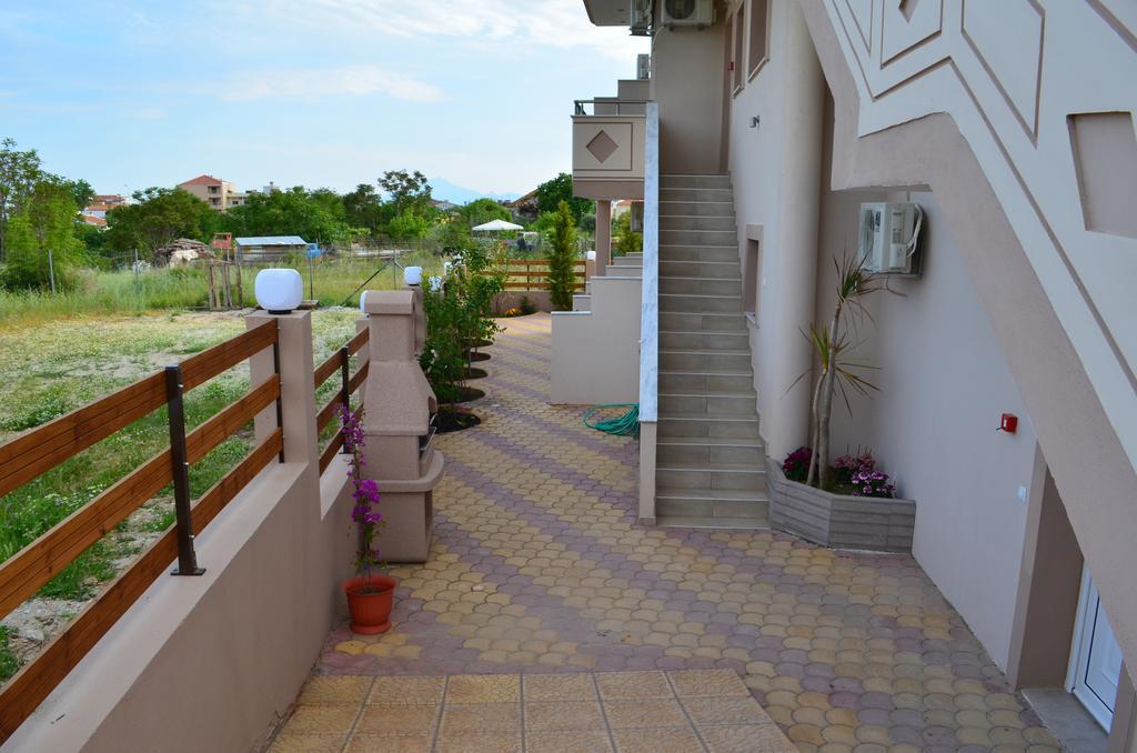 Thassos Grand Villas Apartments & Studios Limenaria  Luaran gambar