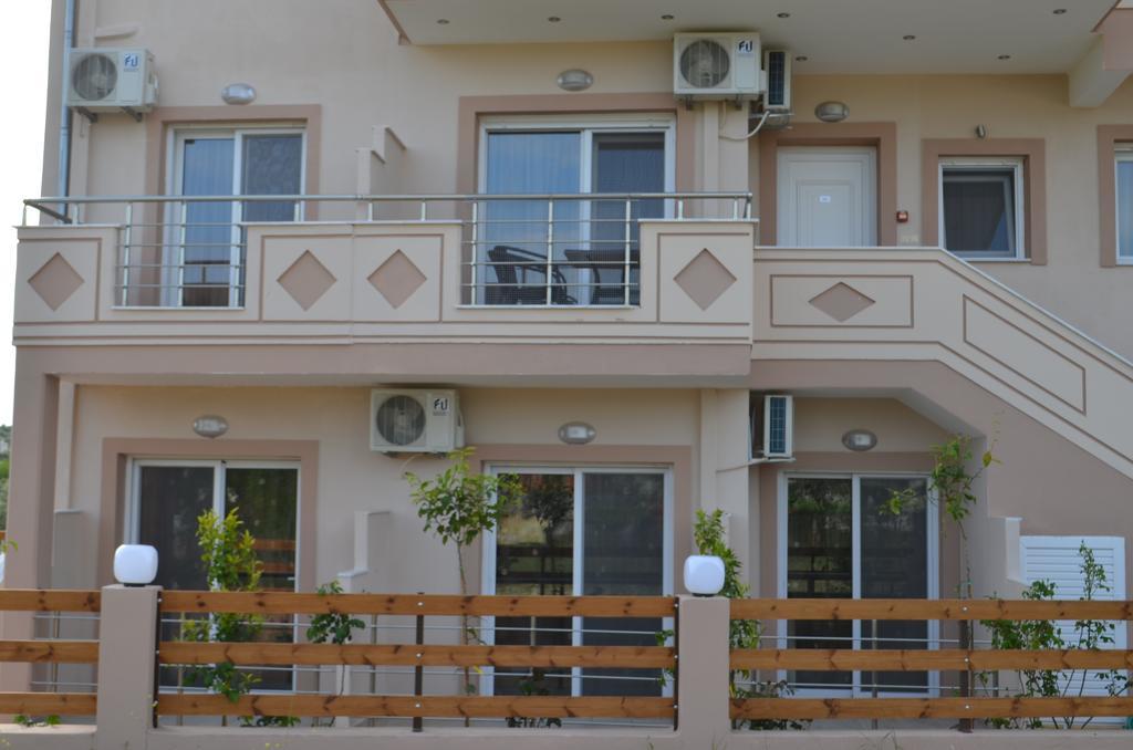 Thassos Grand Villas Apartments & Studios Limenaria  Luaran gambar