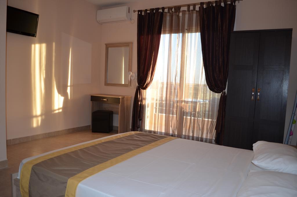 Thassos Grand Villas Apartments & Studios Limenaria  Luaran gambar