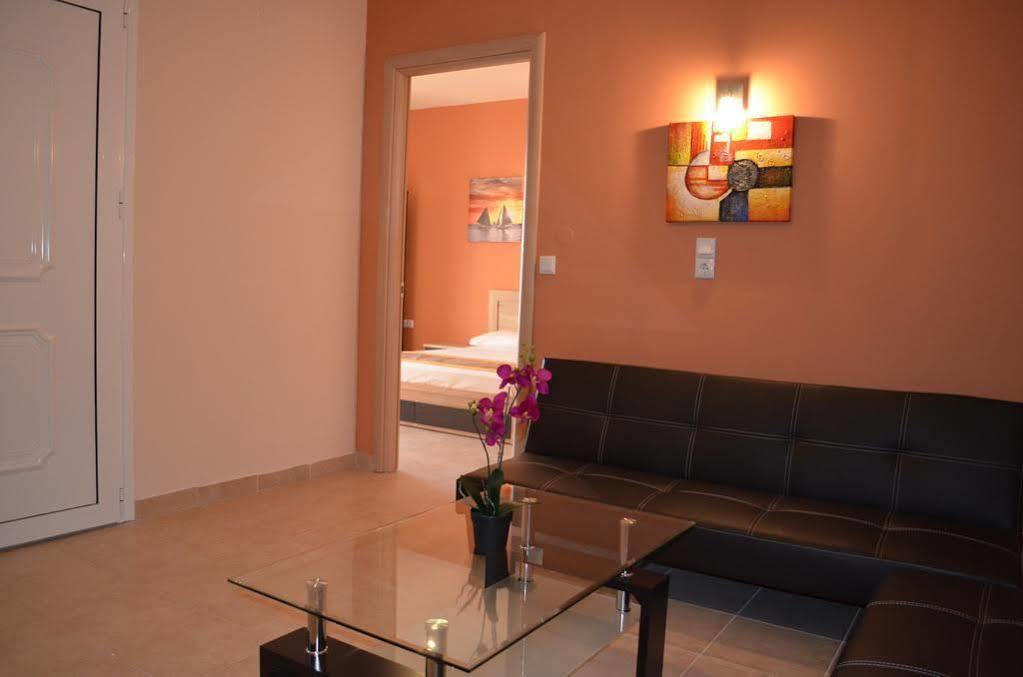 Thassos Grand Villas Apartments & Studios Limenaria  Luaran gambar